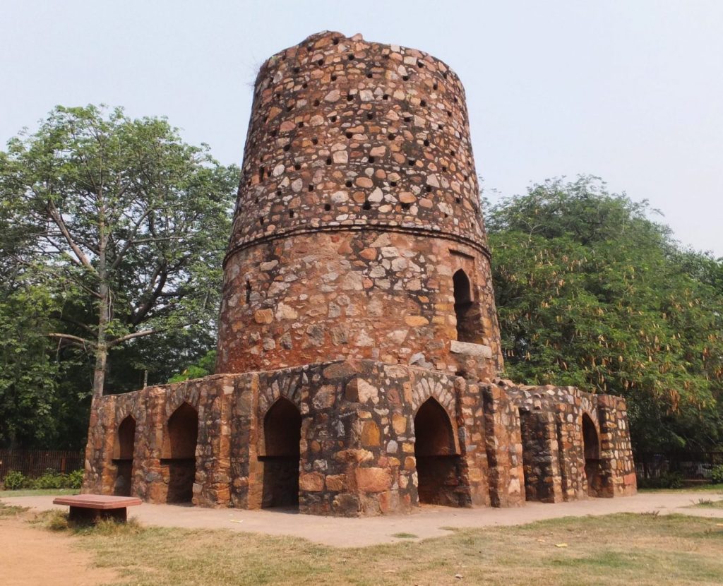 What is the history of Chor&nbsp;Minar?